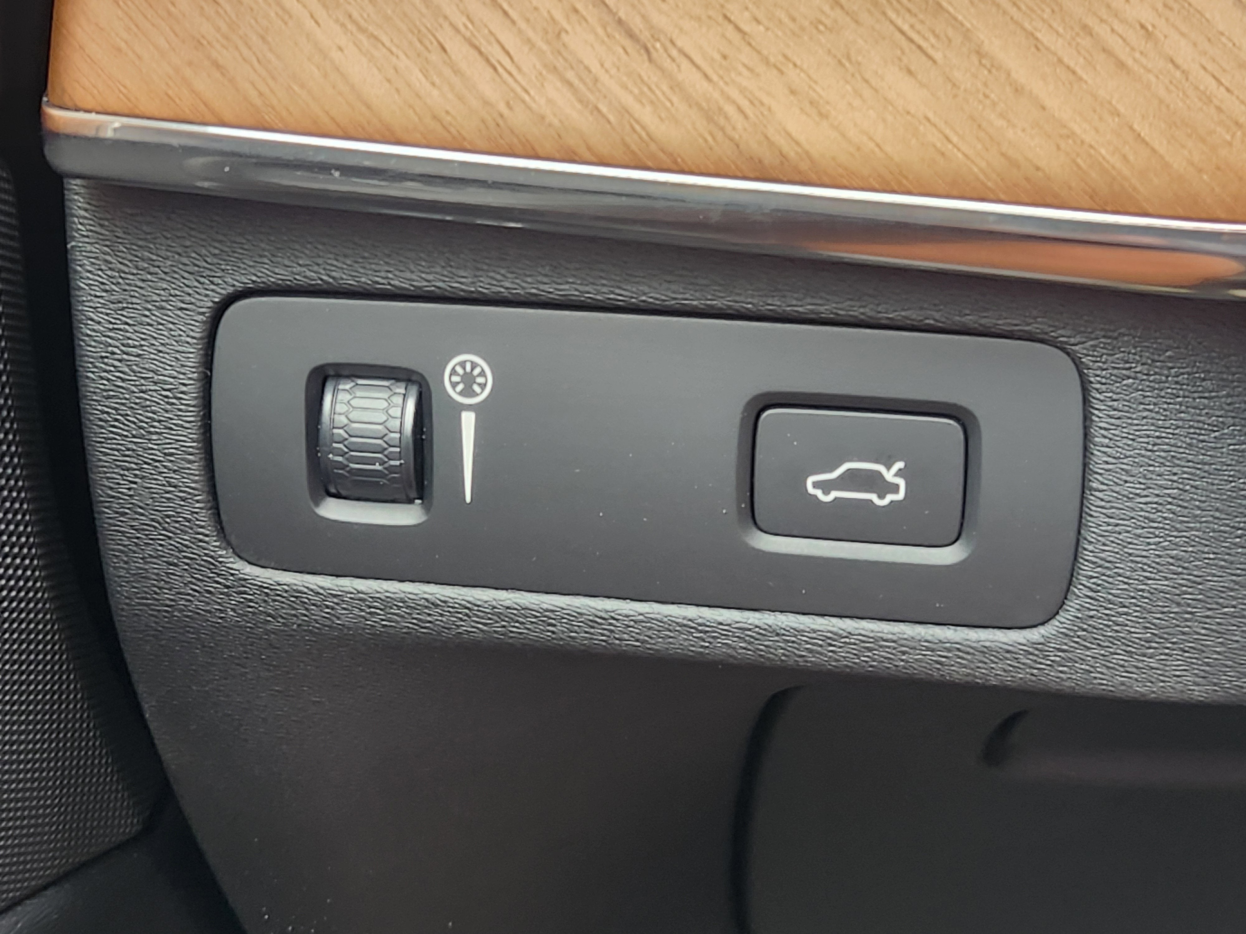 2020 Volvo XC90 Inscription