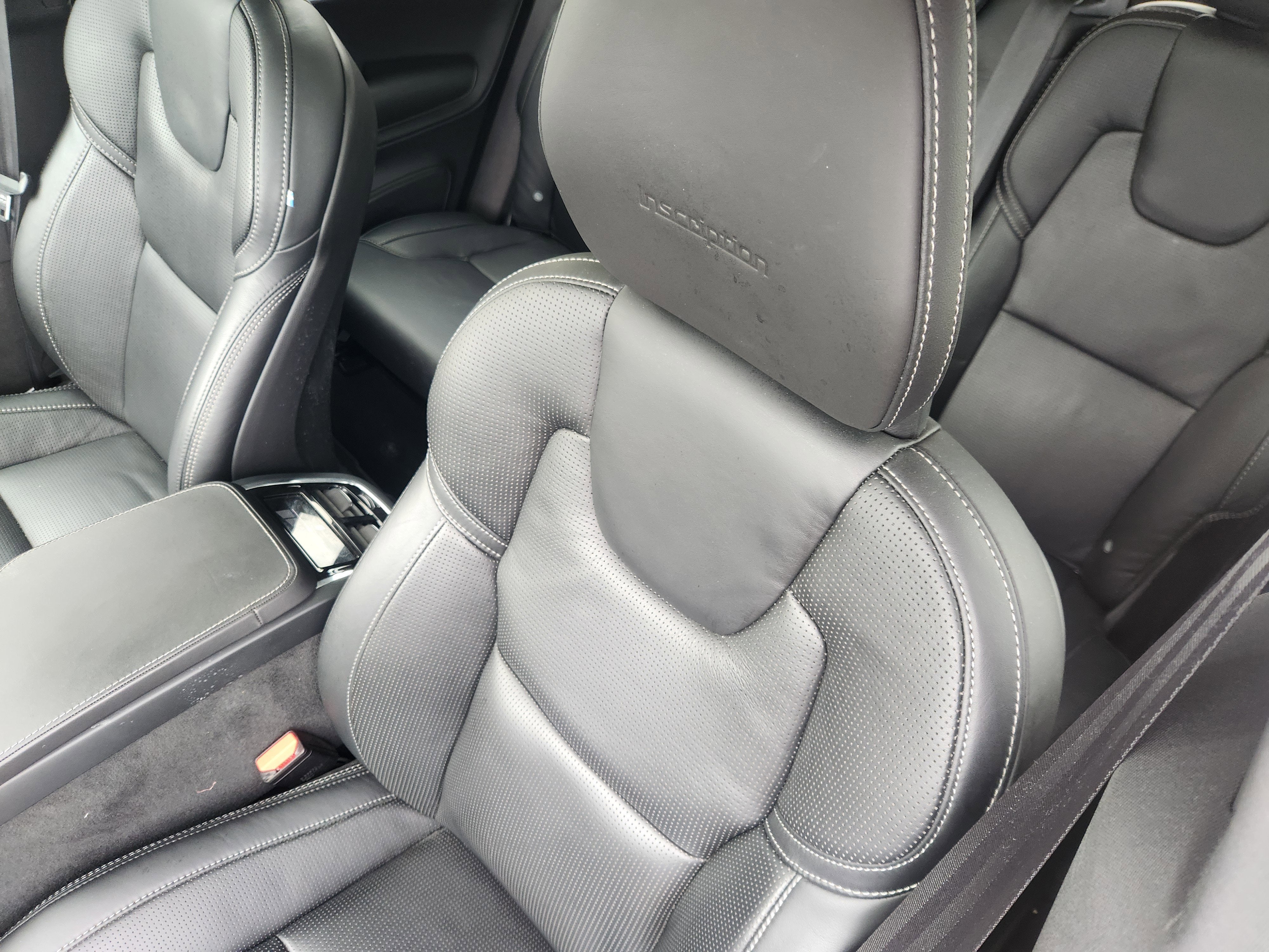 2020 Volvo XC90 Inscription