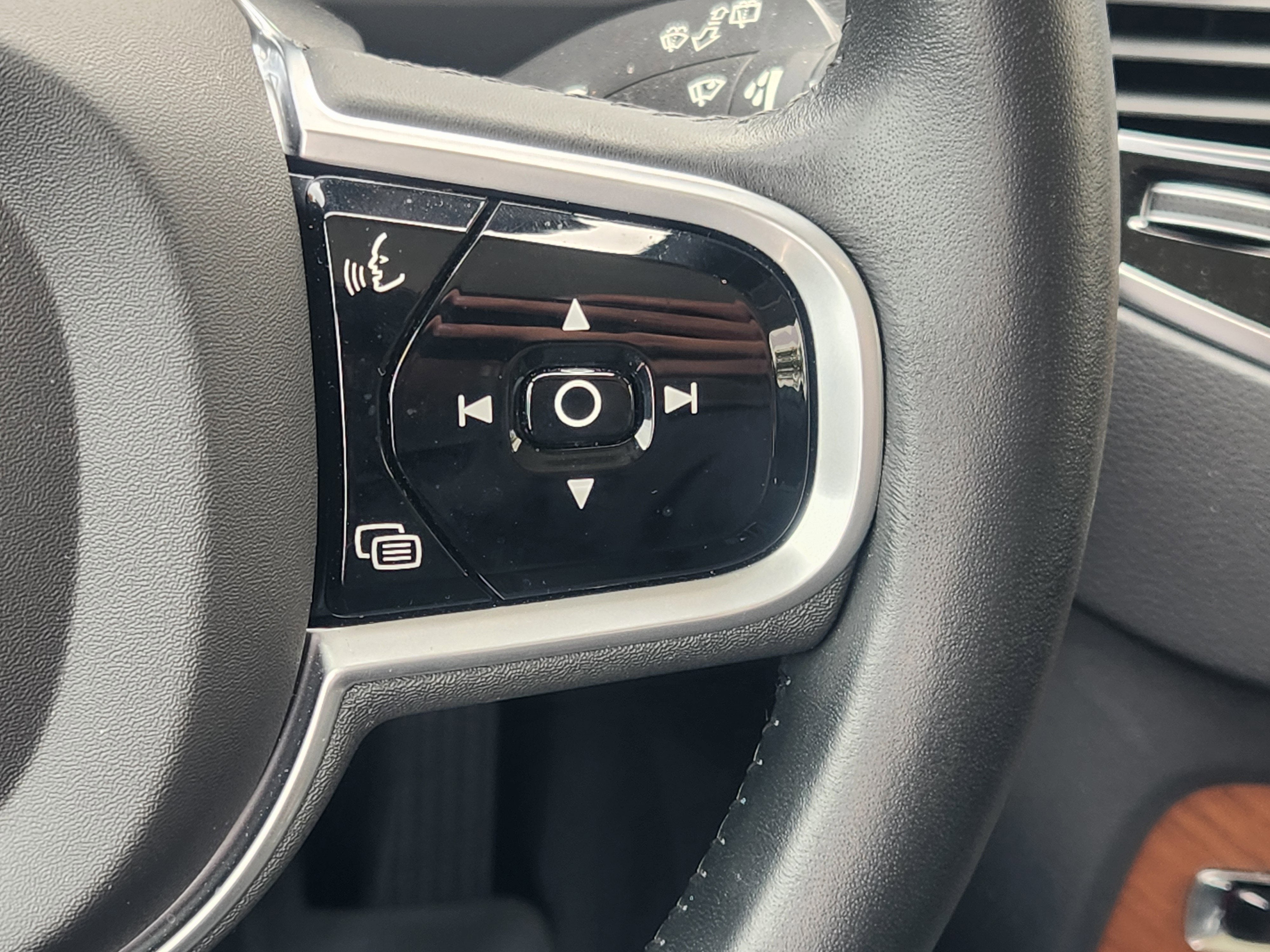 2020 Volvo XC90 Inscription