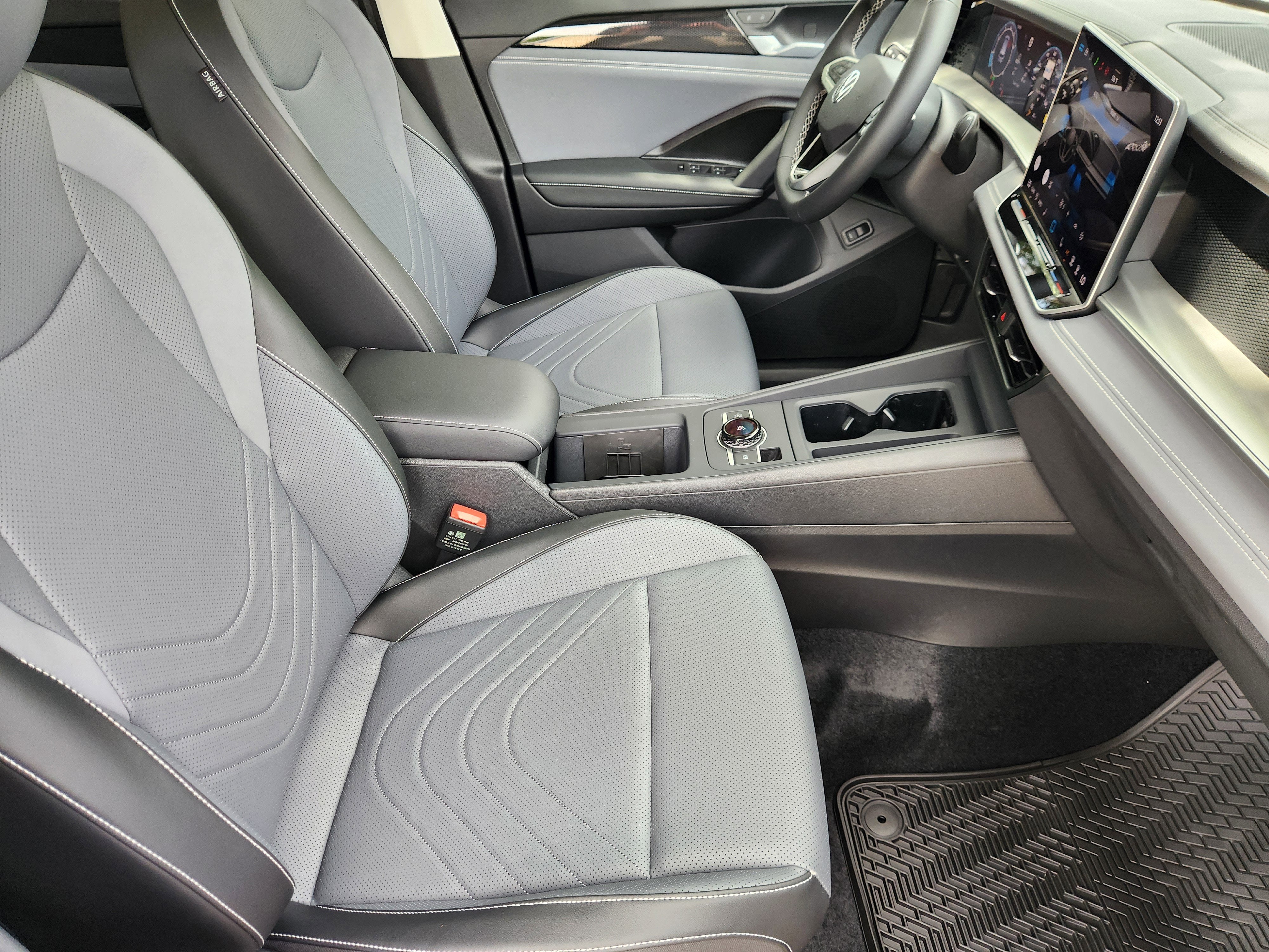 2026 Volkswagen Tiguan SE FWD