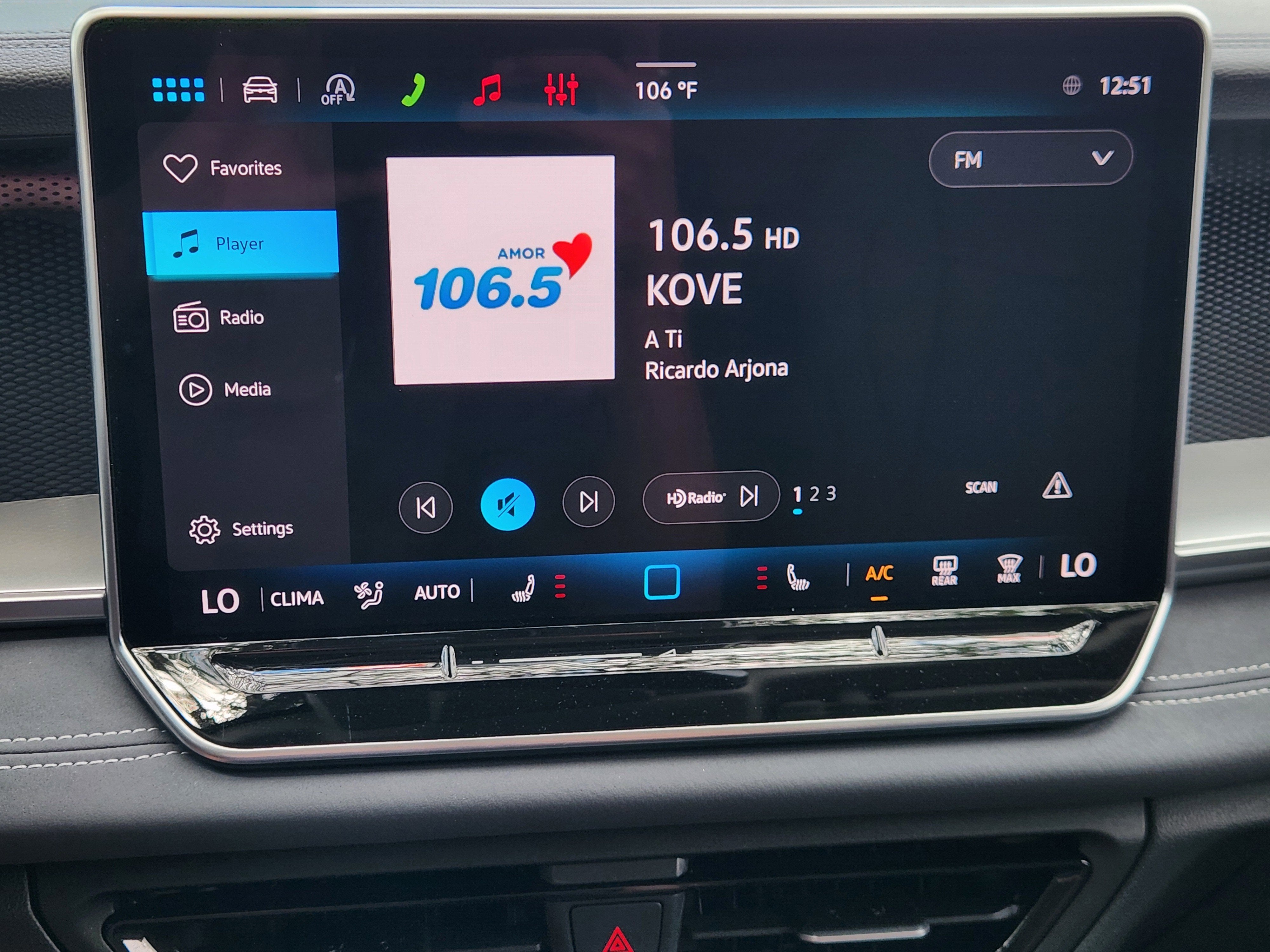 2026 Volkswagen Tiguan SE FWD