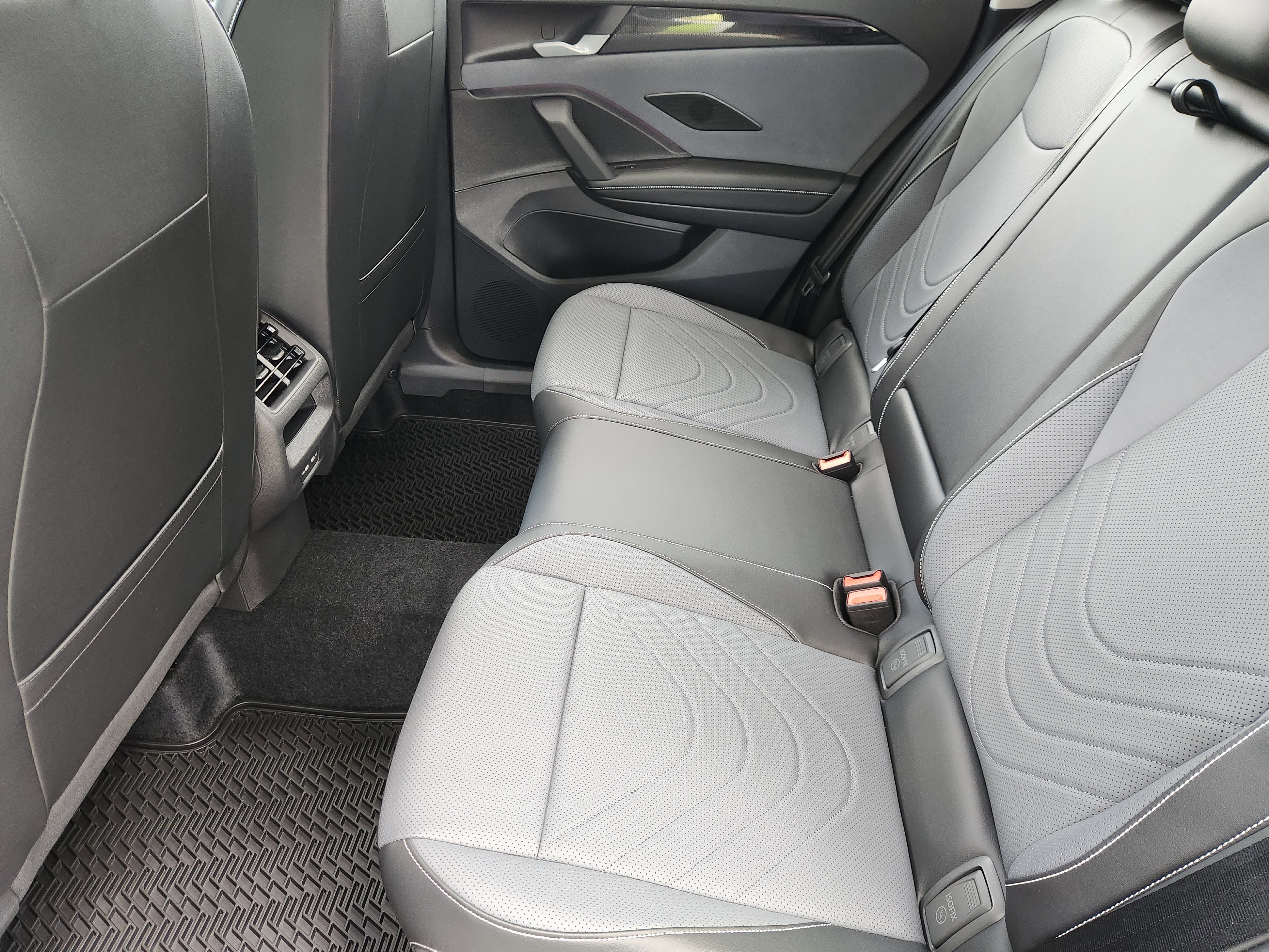 2026 Volkswagen Tiguan SE FWD